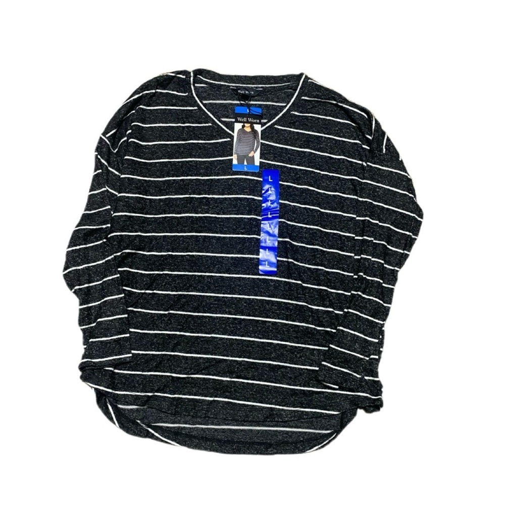 Well Worn Women’s NWT Lightweight Black and White Stripe Long Sleeve Shirt Sz L